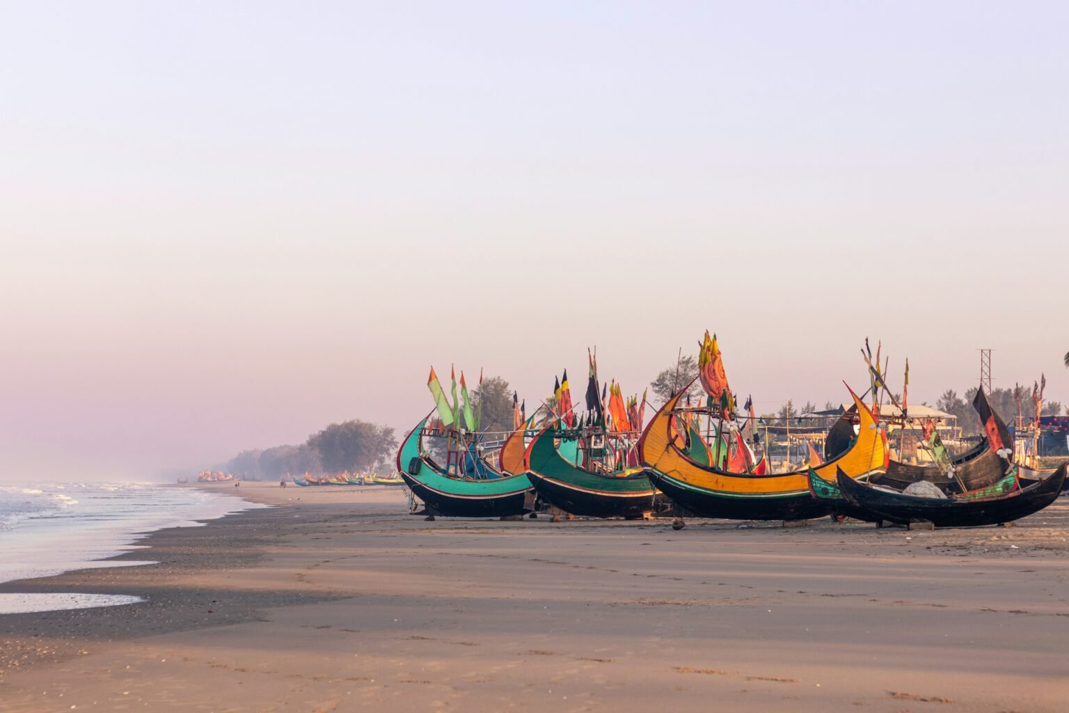 বিএনপি আমলে কক্সবাজারে অপরাধের সাম্রাজ্য: পাঁচ মাসে ৫৩ হত্যা, ডাকাতি-ছিনতাইয়ে আতঙ্কিত জনপদ