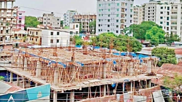 খাসজমিতে ২৫ কোটি টাকার বহুতল ভবন বিএনপি নেতা আবুল হাশেমের