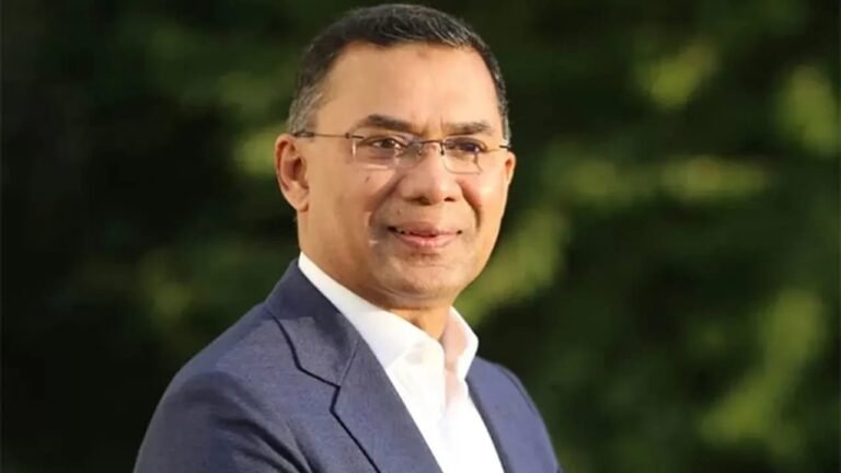 মালয়েশিয়া সফরে আলোচিত আদম ব্যবসায়ী আমিনুল ইসলামের সঙ্গে বৈঠক করেন তারেক রহমান: ব্লুমবার্গের প্রতিবেদন