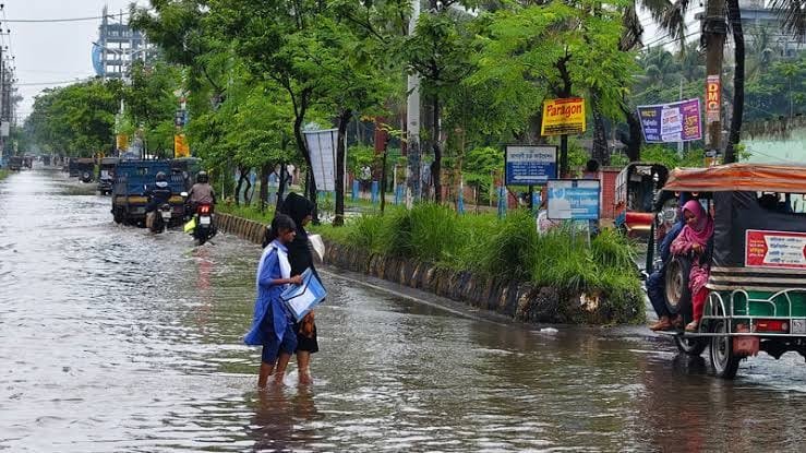 ৭৩৯ কোটি টাকা ব্যয়ে বিএনপি সরকারের উন্নয়ন কার্যকারিতা: জলাবদ্ধতায় ডুবছে খুলনা